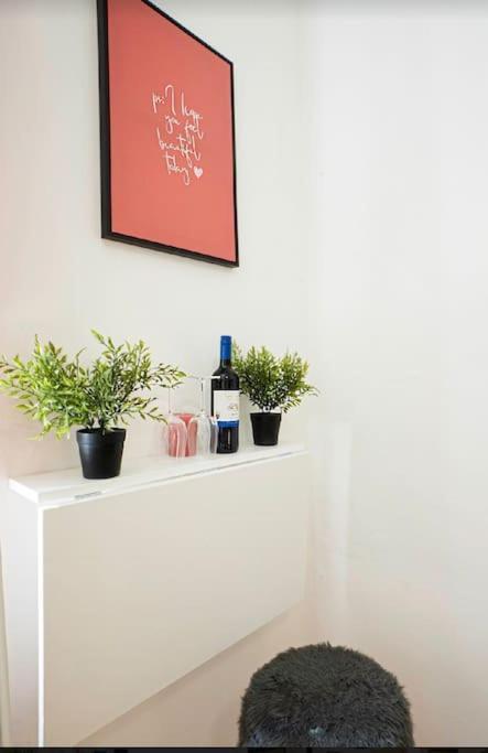 Cozy Flat - 10Min To City Center ! Vienna Exterior photo